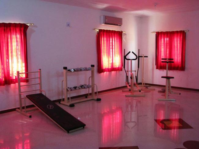 Aum Health Resort 바도다라 외부 사진